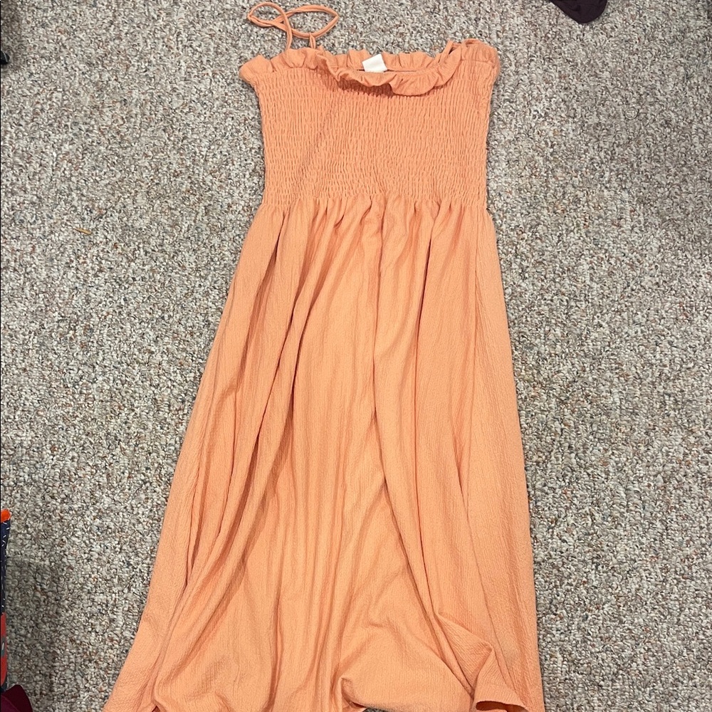 H&M Peach Midi Dress